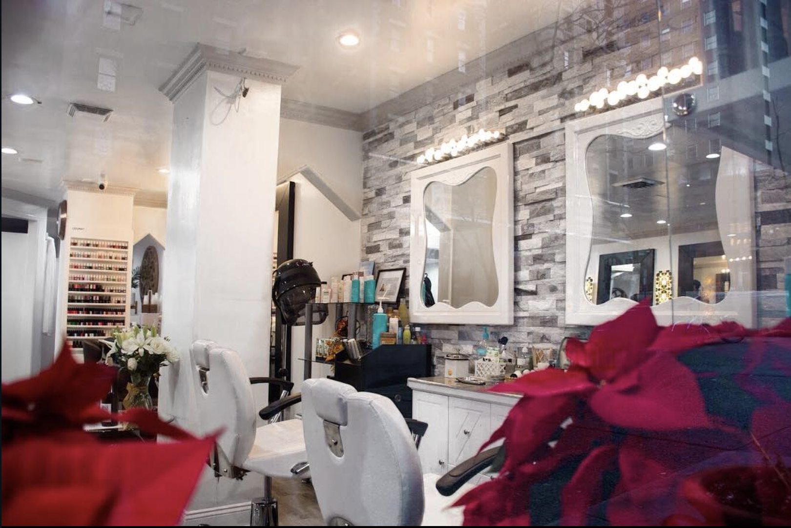 Re:vive salon interior wide view